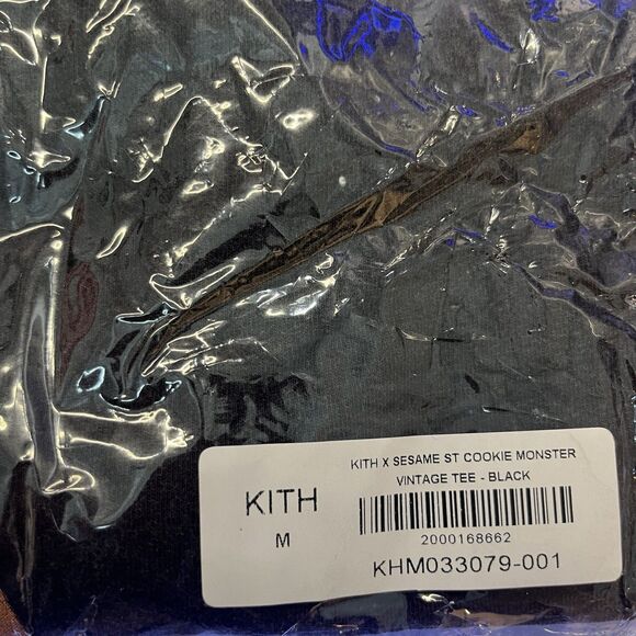 Kith for Sesame Street Cookie Monster Vintage Tee in Black T-Shirt Size M NWT - Picture 6 of 8